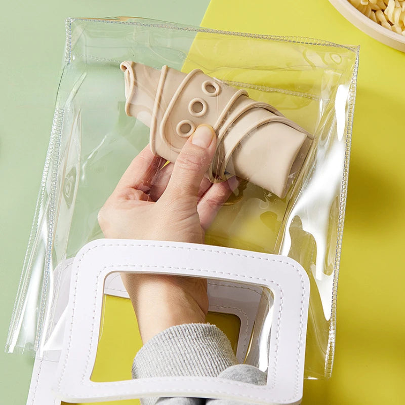 LckyBaby™ Waterproof Silicone Baby Bib – Adjustable, Soft & Easy-to-Clean